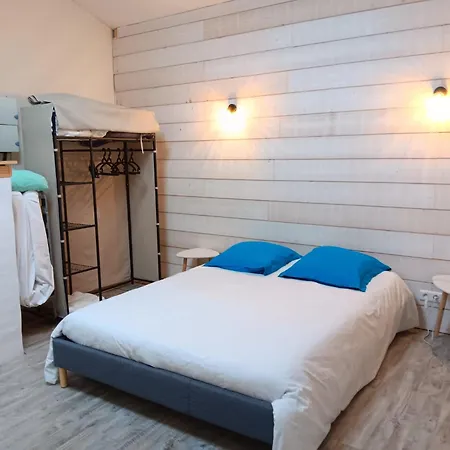 Maison Ardechoise Atypique 펜션 Chomérac